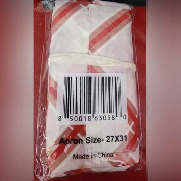 NWT - Plaid Apron by Sewing Down South - Picture 4 of 4